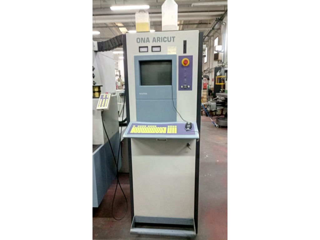 Elettroerosione a filo ONA ARICUT R 250 in vendita - foto 3
