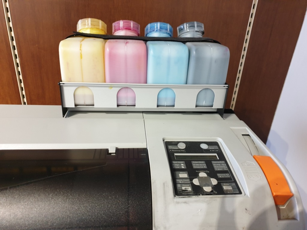 Plotter Mutoh Valuejet VJ-1324 + Plotter Mutoh intaglio Ultima SC-1400D in vendita - foto 3