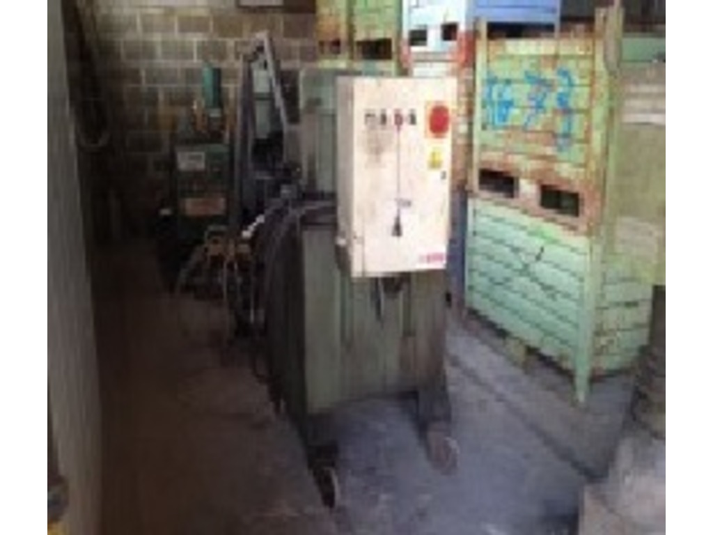 Vendesi punzonatrici mobili in vendita - foto 1