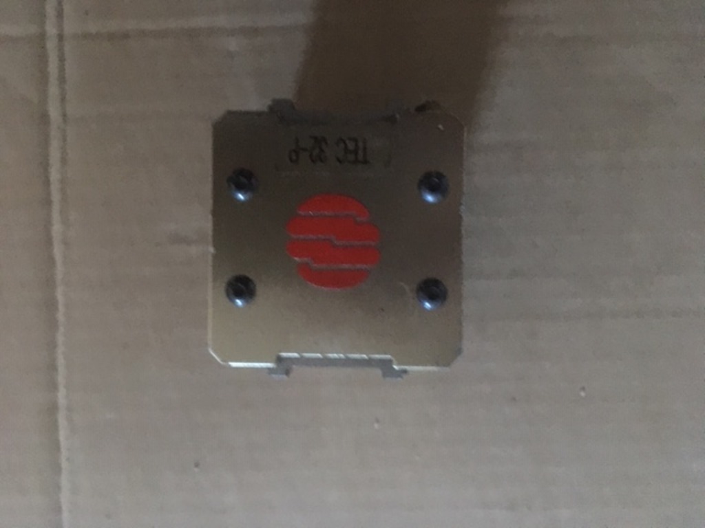 4 Pinze di presa pneumatiche serie TEC-P in vendita - foto 1