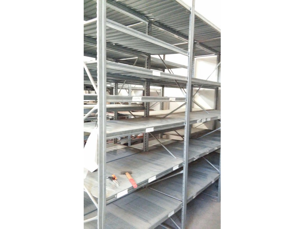 Scaffalature metalliche 50€ mt. lineare in vendita - foto 2