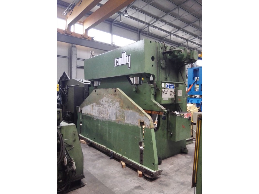 Pressa Piegatrice Colly 3000 x 300 ton in vendita - foto 1