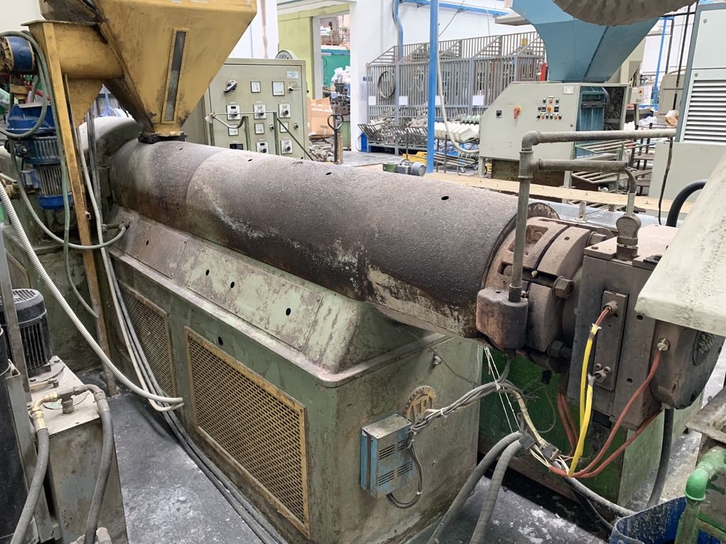 ESTRUSORE PER PLASTICA in vendita - foto 1