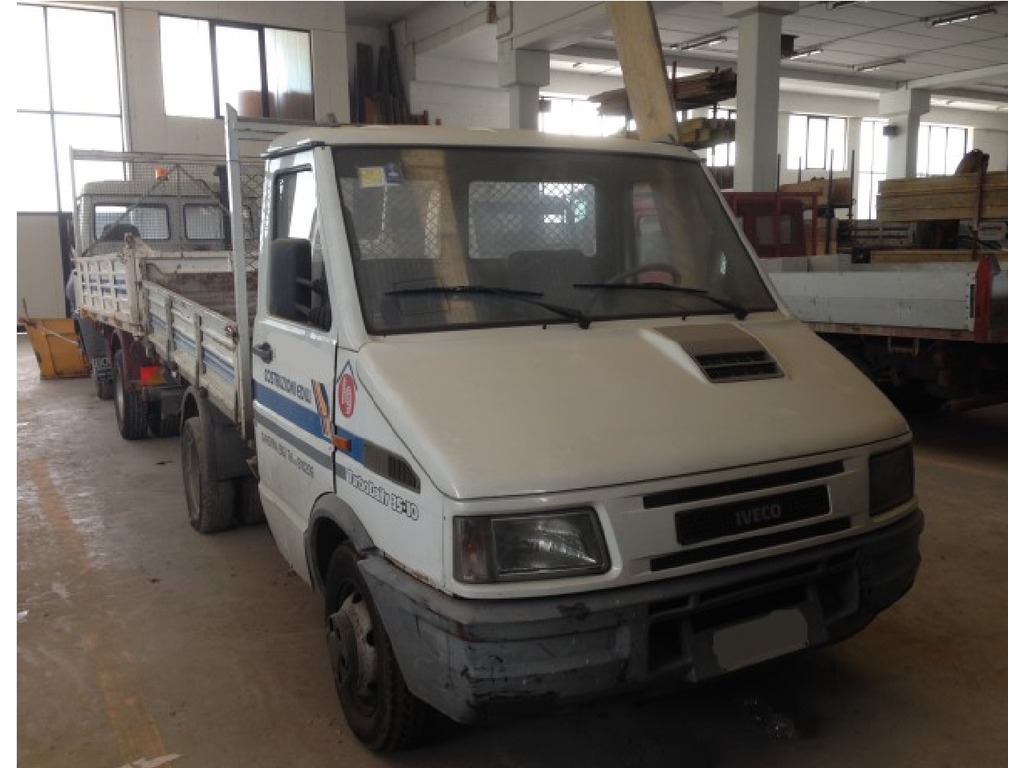 Vendesi autocarri Fiat Iveco in vendita - foto 2