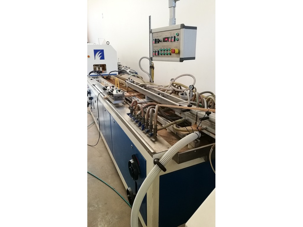 LINEA COMPLETA PER ESTRUSIONE PROFILI IN PVC (pari al nuovo) in vendita - foto 7