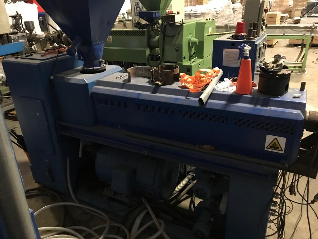 LINEA DI ESTRUSIONE PER TUBI DA IRRIGAZIONE CON GOCCIOLATORI in vendita - foto 9
