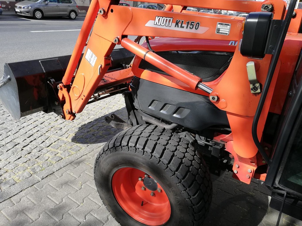 Trattore Usato Kioti M32 CH50 HST in vendita - foto 4