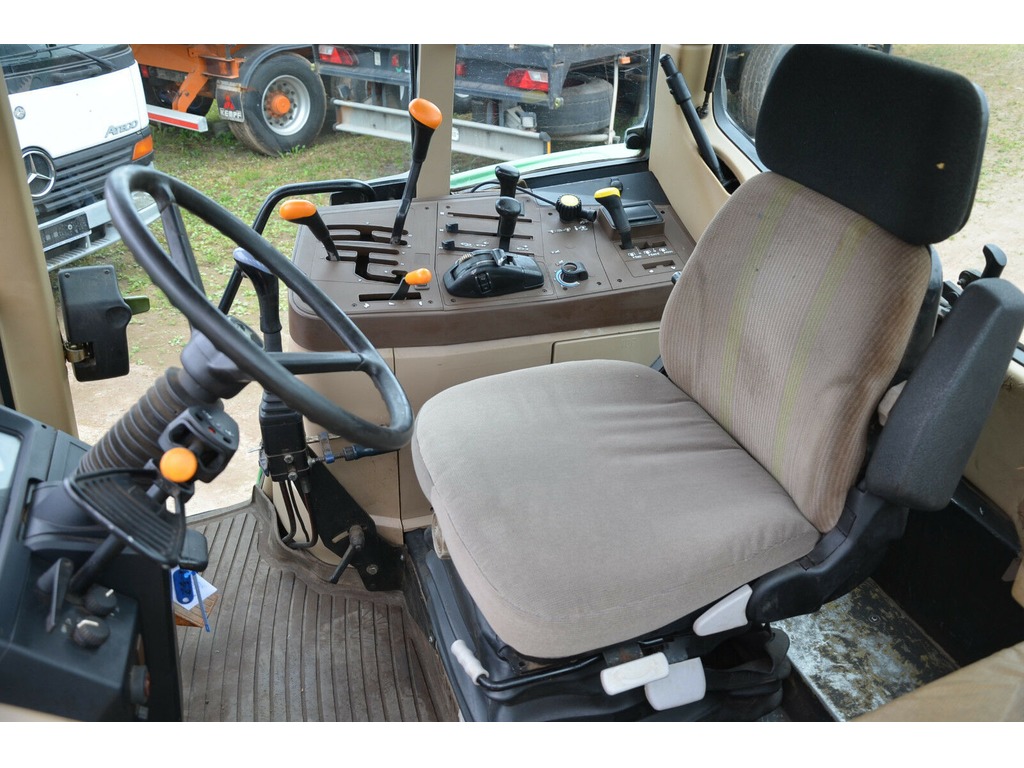 Trattore Usato John Deere 6310 in vendita - foto 6