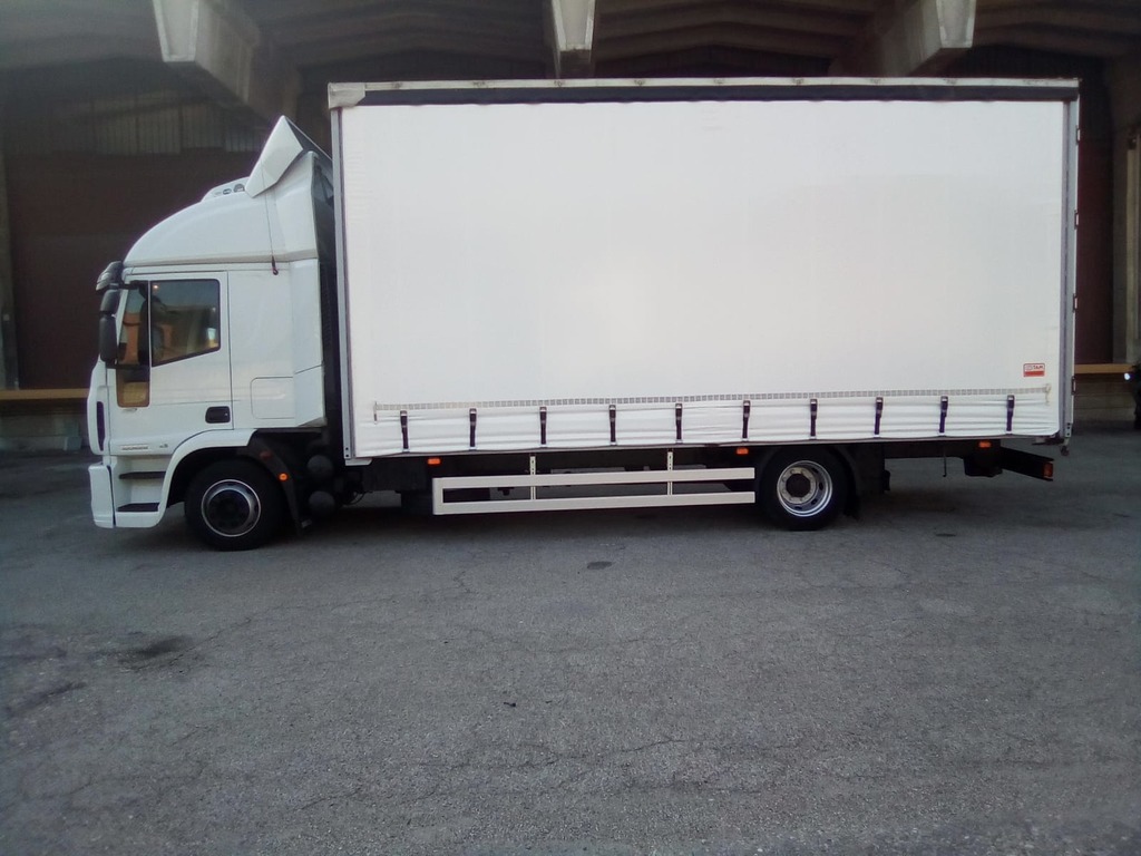 iveco eurocargo 120 euro 5 in vendita - foto 1