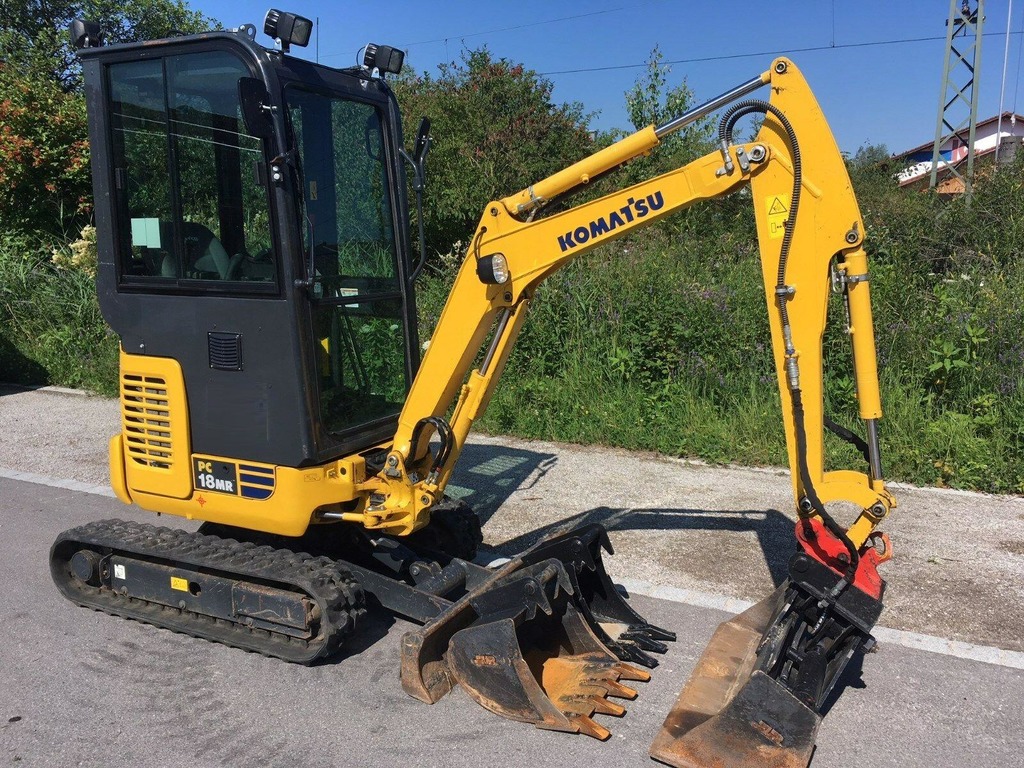 Miniescavatore Komatsu PC18 in vendita - foto 1