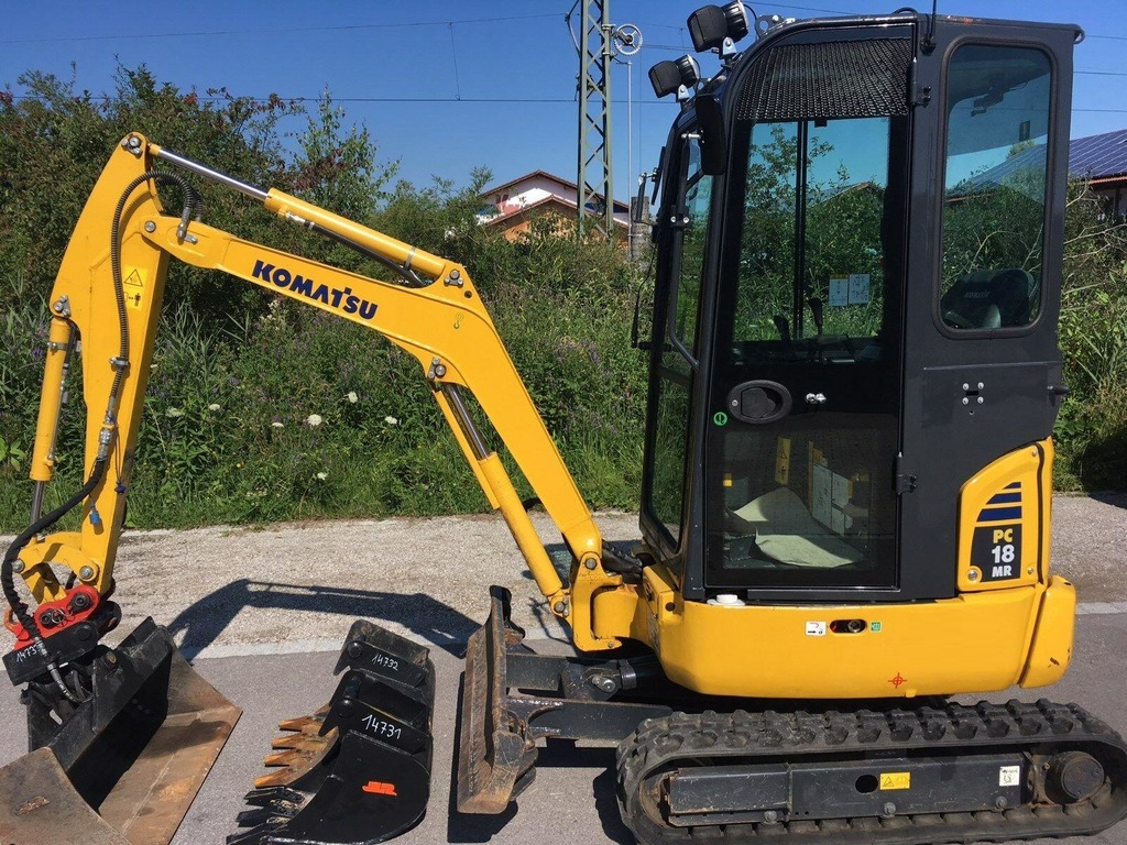 Miniescavatore Komatsu PC18 in vendita - foto 2