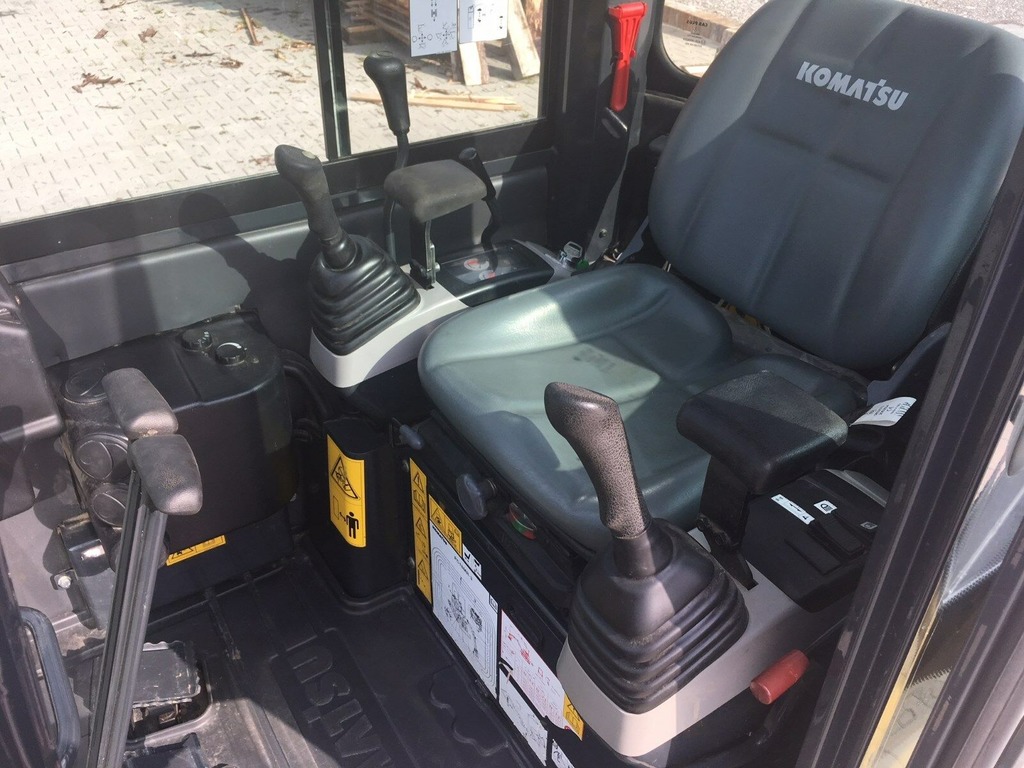 Miniescavatore Komatsu PC18 in vendita - foto 6