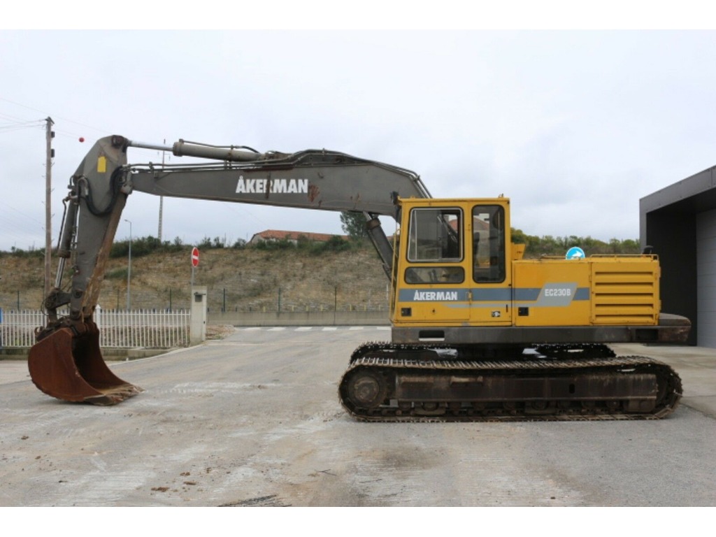 Escavatore Volvo Akerman EC 230B in vendita - foto 3