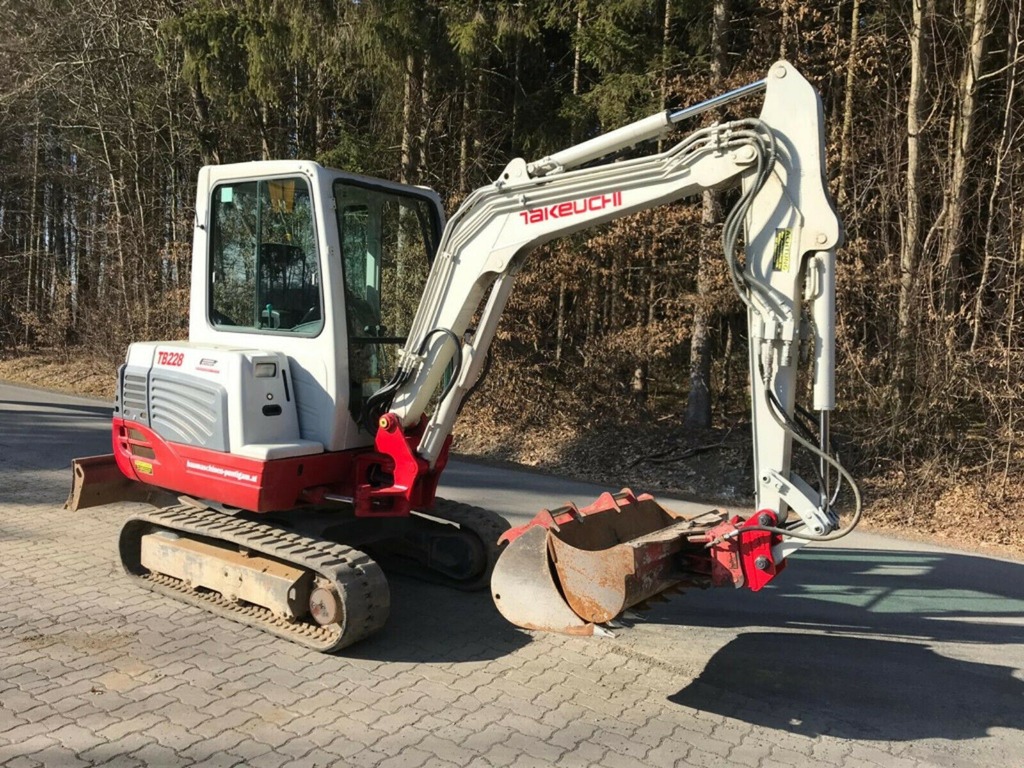 Miniescavatore Takeuchi TB 228 in vendita - foto 1