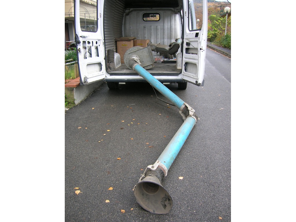 VENDO 2 ASPIRATORI PER SALDATRICI in vendita - foto 4