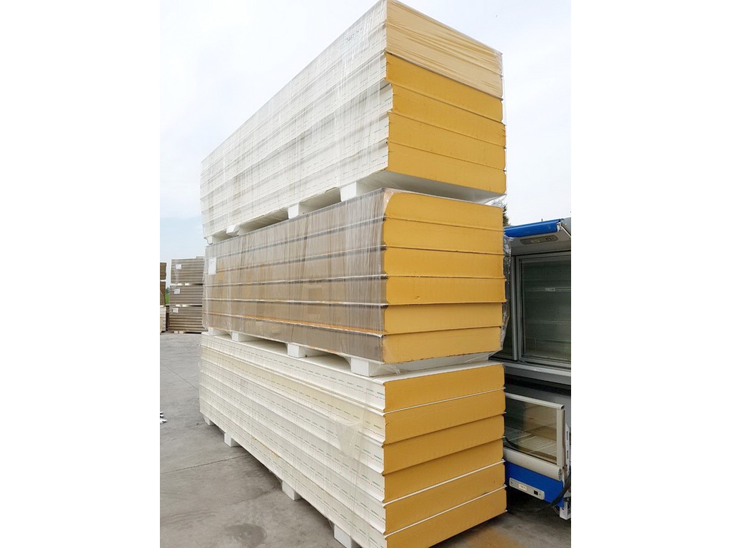 20 pannelli coibentati nuovi di seconda sp. 20cm 112X600cm in vendita - foto 2