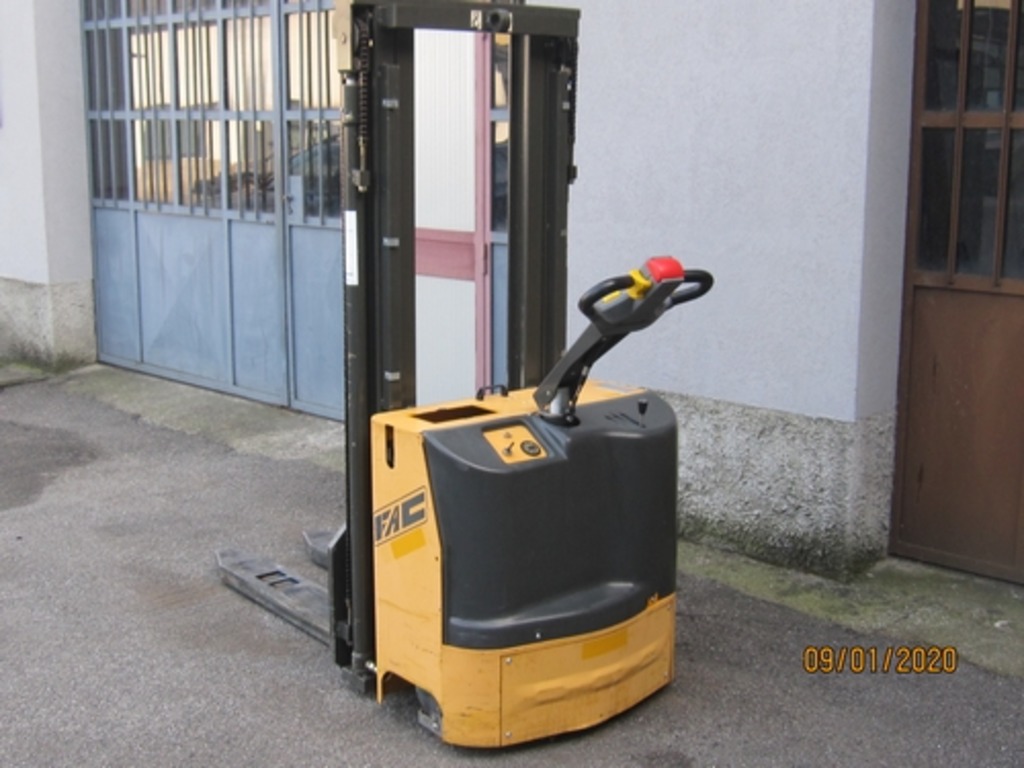 TRANSPALLET ELETTRICO FAC (125 ORE DI LAVORO) in vendita - foto 3