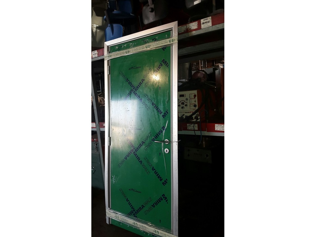 Porta in acciaio nuova in vendita - foto 2