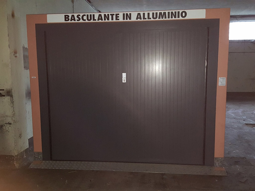 Attrezzature varie in vendita