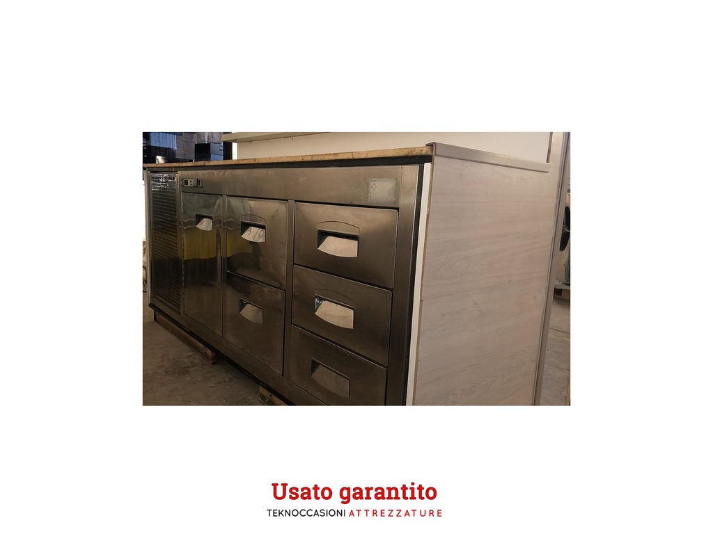 Banco bar + banco di servizio e spina in vendita - foto 2