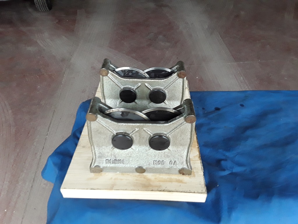 EQUILIBRATRICE STATICA  A ROTELLE BERMI Mod. OA  Per Corpi Rotanti in vendita - foto 2