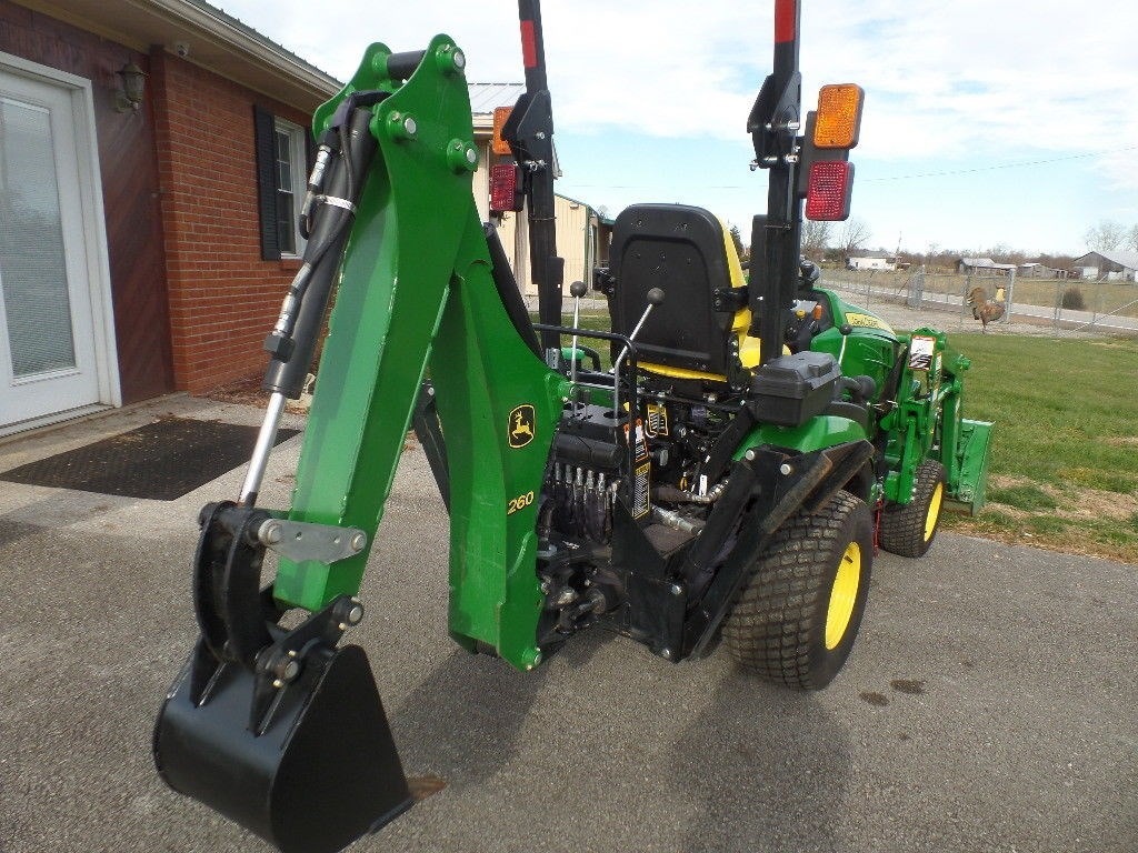 Trattore John Deere 1025 in vendita - foto 3