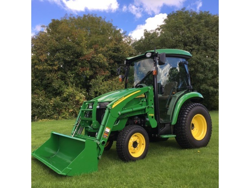 Trattore John Deere 3320 in vendita - foto 3
