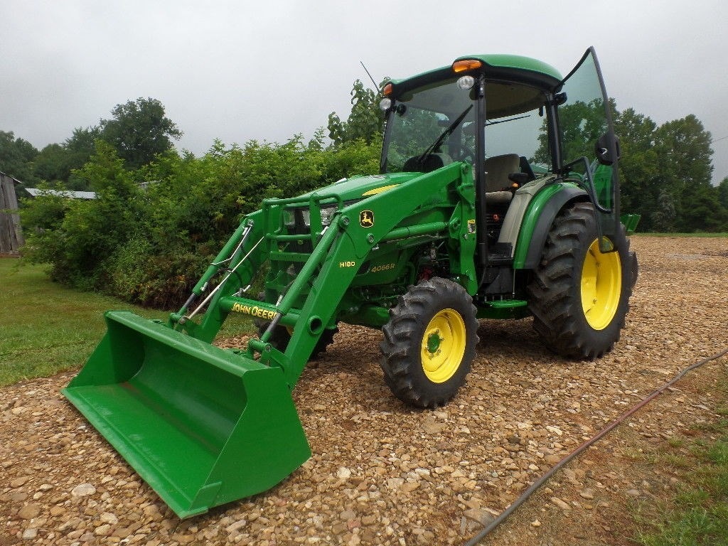 Trattore John Deere 4066 in vendita - foto 3