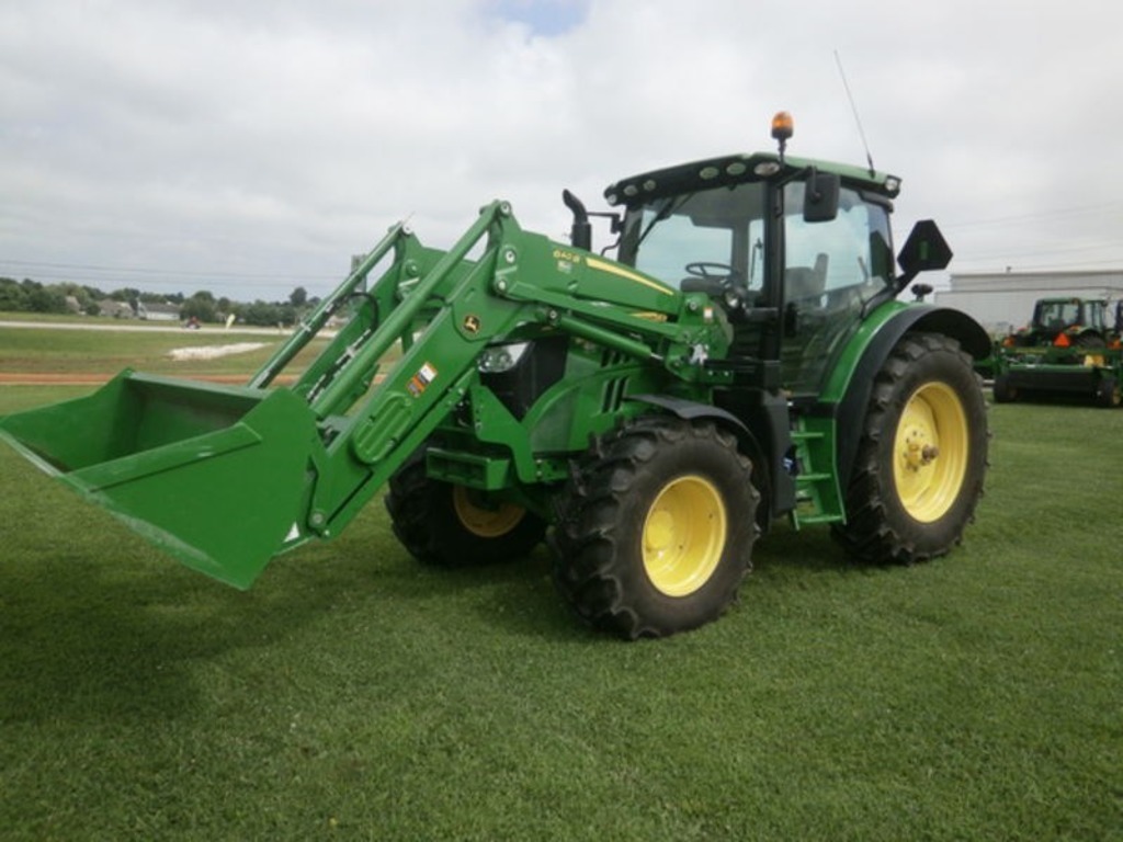 Trattore John Deere 6130 in vendita - foto 2