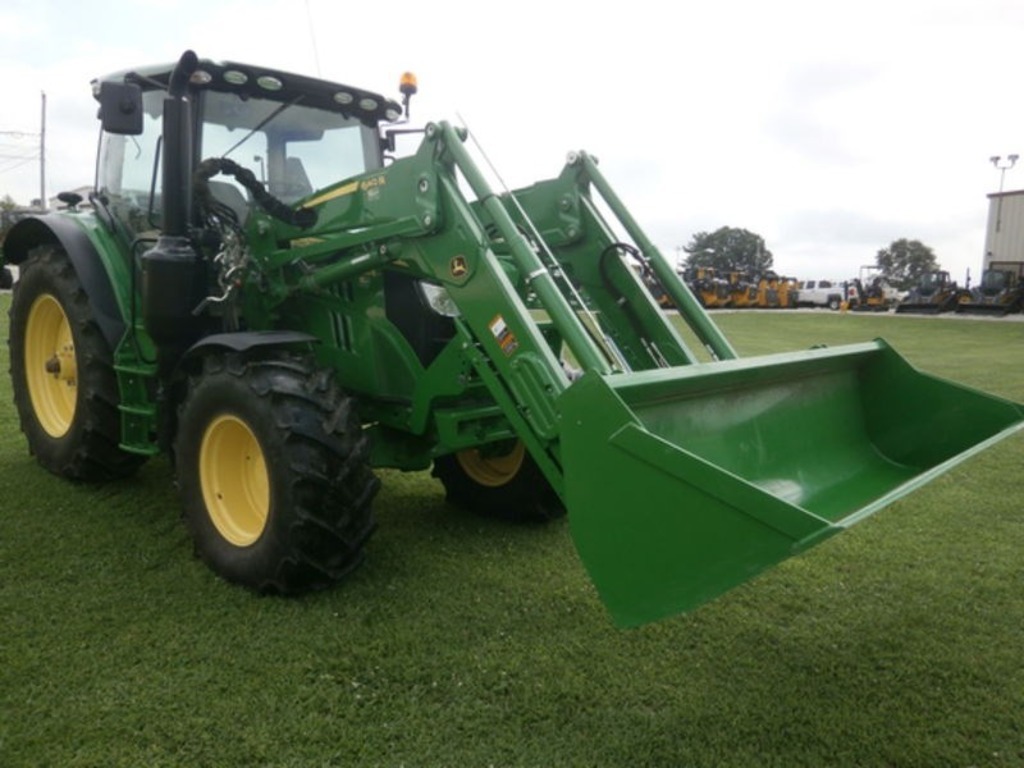 Trattore John Deere 6130 in vendita - foto 3
