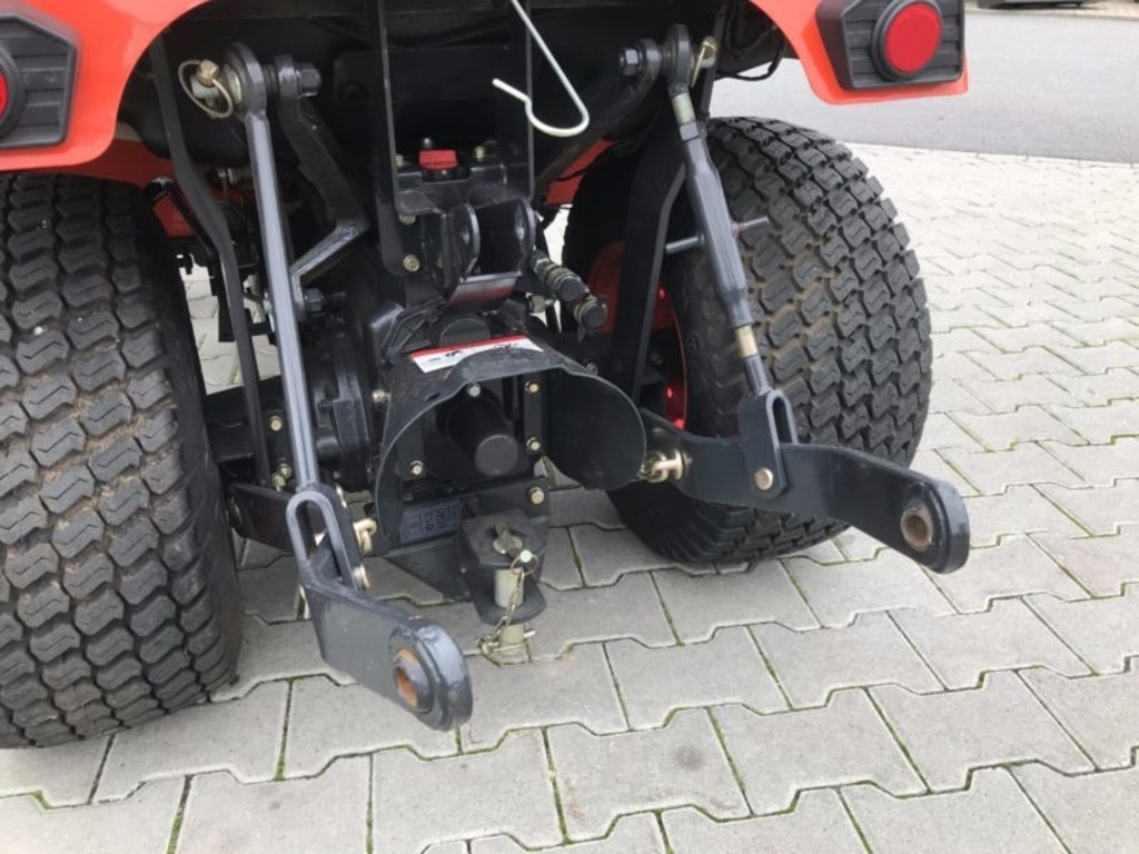 Trattore Kioti CS 2610 in vendita - foto 4