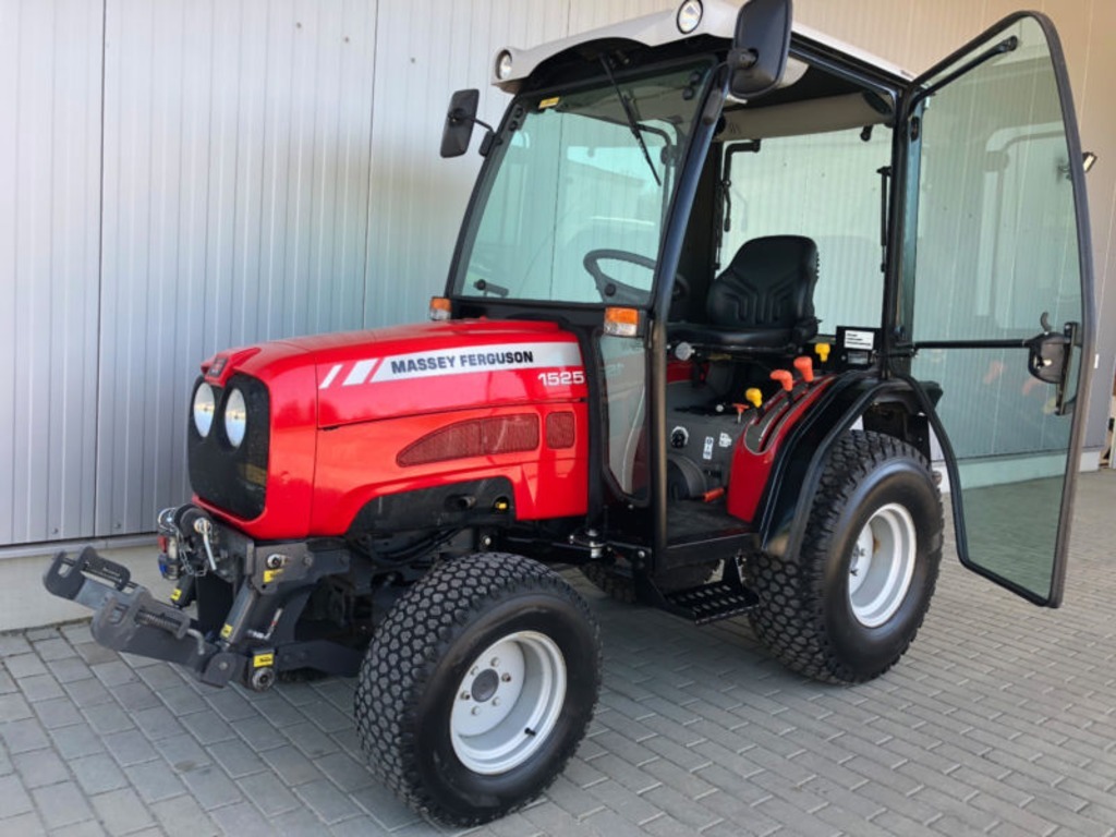 Trattore Massey Ferguson 1525 in vendita - foto 1