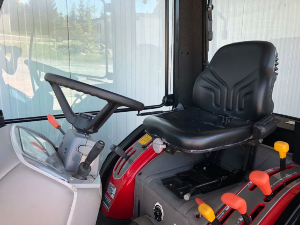 Trattore Massey Ferguson 1525 in vendita - foto 3