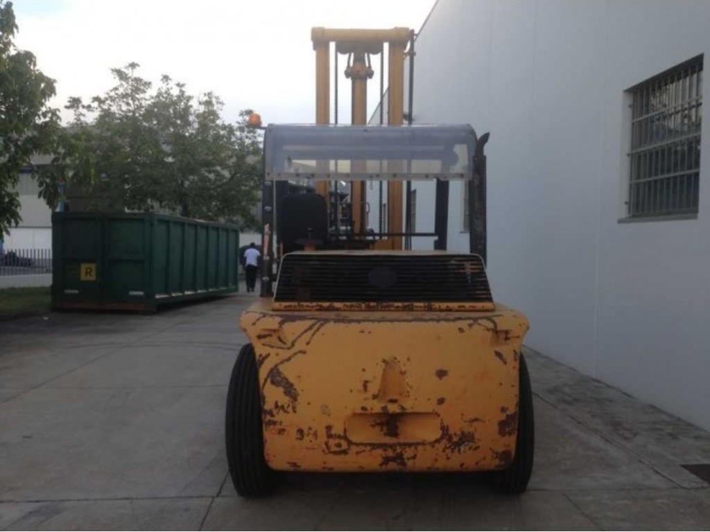 CARRELLO ELEVATORE MULETTO OM DI 120 QLI in vendita - foto 3