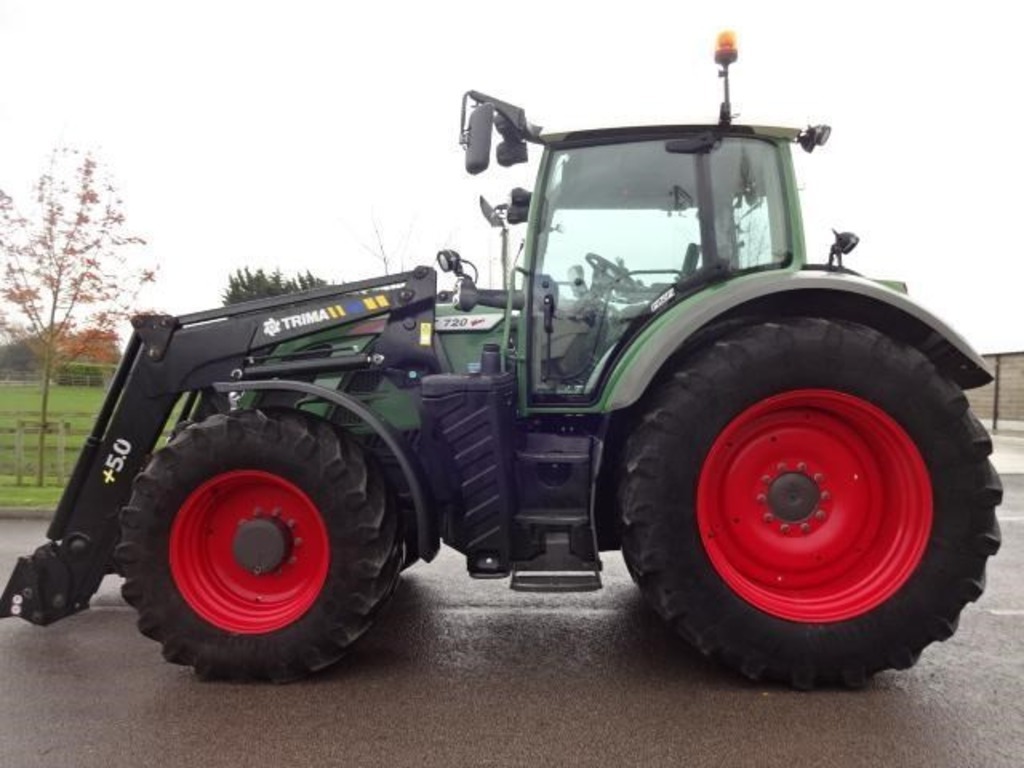 Trattore Fendt 720 Vario in vendita - foto 1
