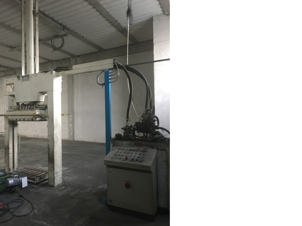 Pressa idraulica per imballaggi con pestello automatico Mod.Dabizzi in vendita - foto 1