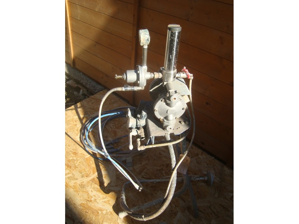 POMPE PER VERNICIATURA in vendita - foto 1