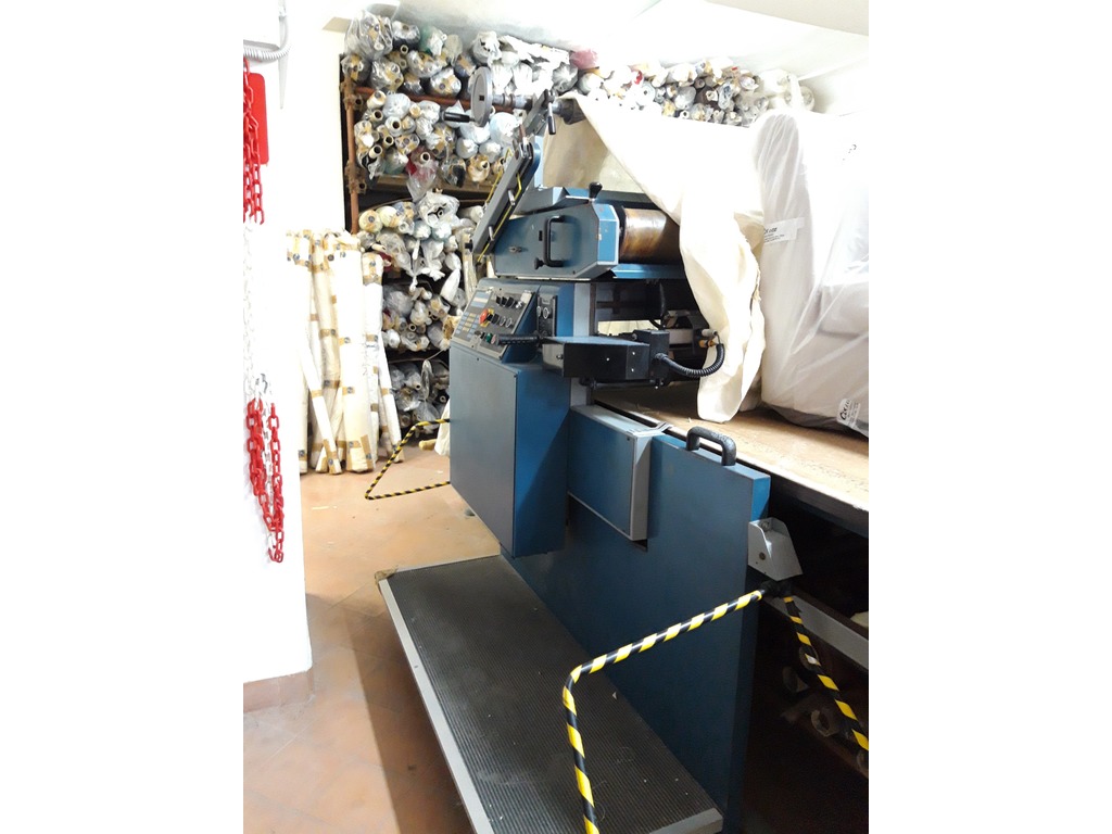 Stenditore automatico e tavolo taglio in ottime condizioni in vendita - foto 3