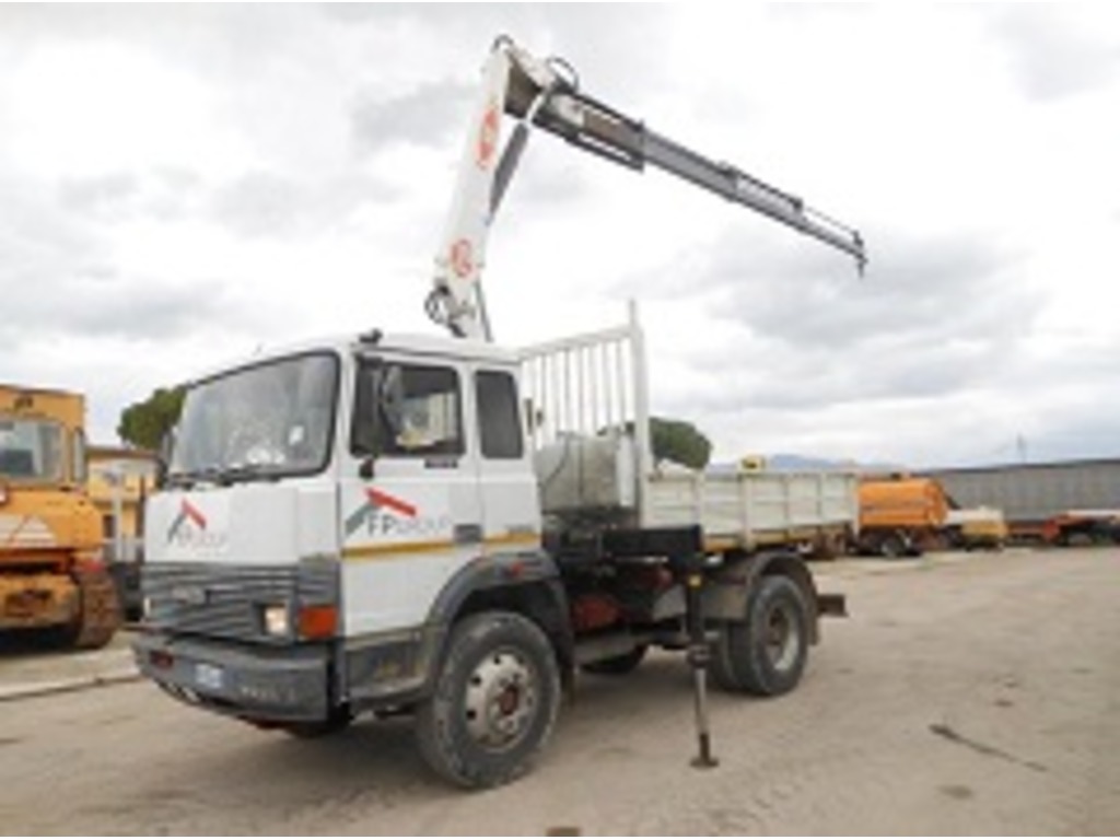 Vendesi autocarro Iveco 135-17 in vendita - foto 1