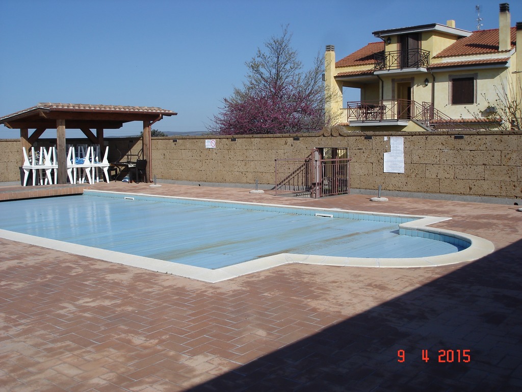 Serranda per piscina in vendita - foto 1