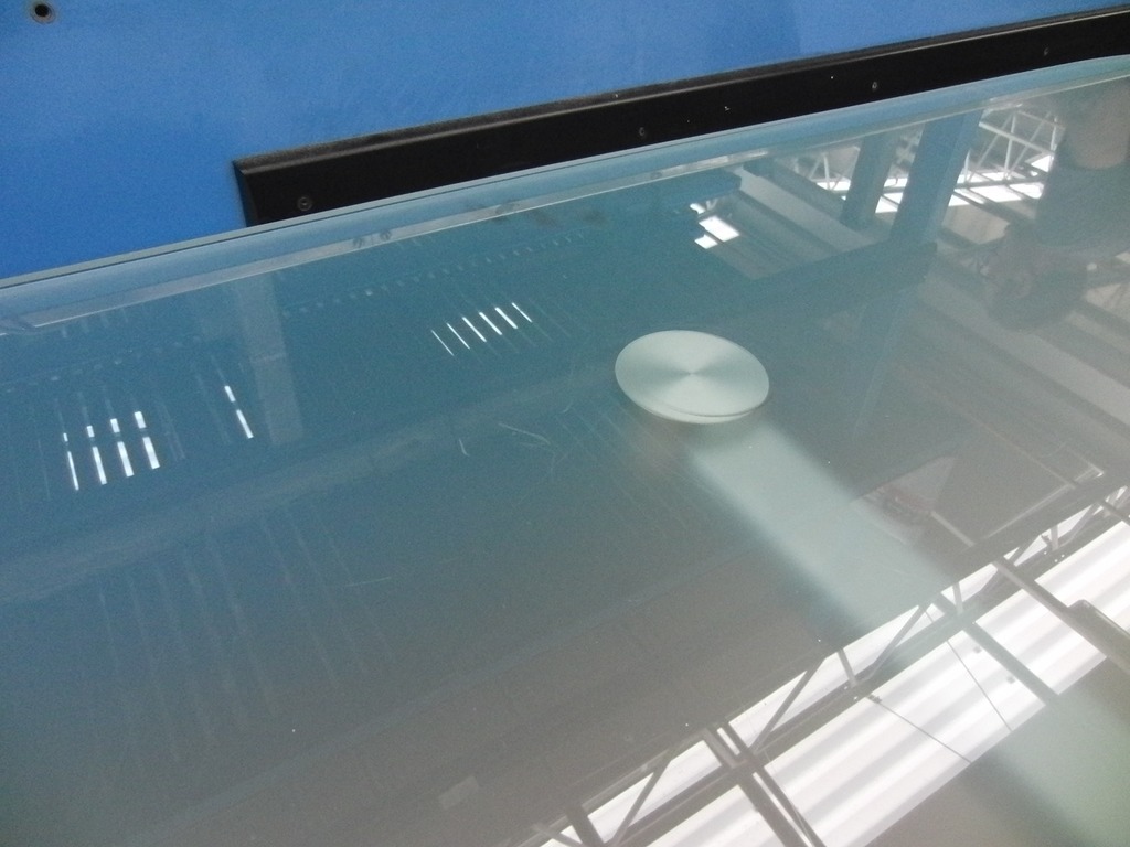 TAVOLO DESIGN CON PIANO IN CRISTALLO in vendita - foto 3