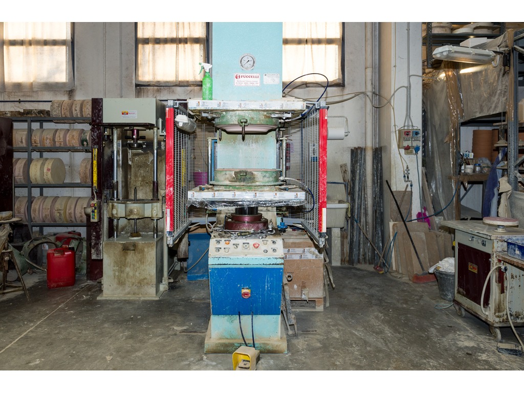 Pressa idraulica extra pesante marca Fuccelli in vendita - foto 1