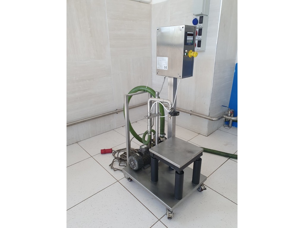 Riempi pesa  lattine/pet/botti 3 macchine disponibili in vendita - foto 2
