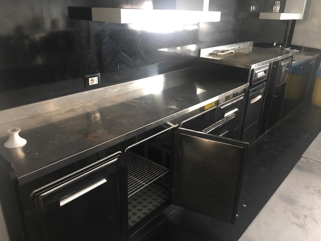 ARREDAMENTO BAR in vendita - foto 3