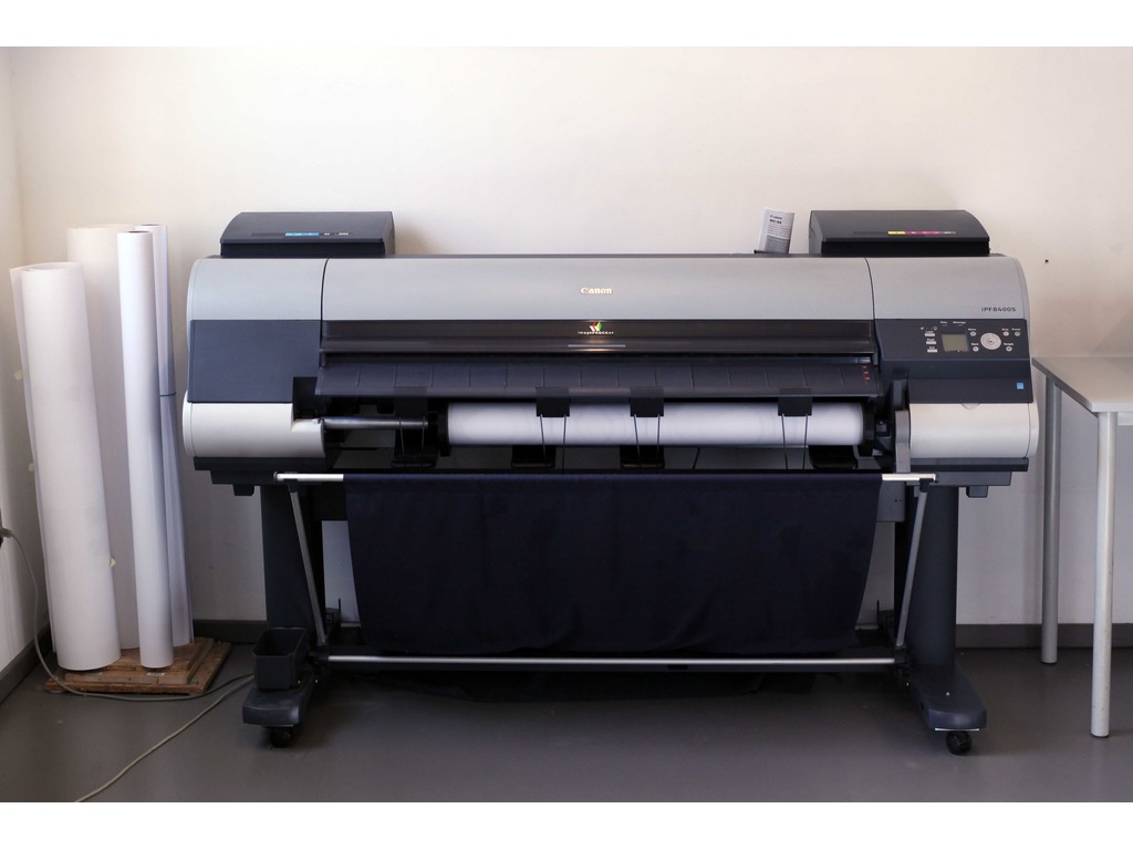 Plotter stampa professionale Canon iPF8400s in vendita - foto 1