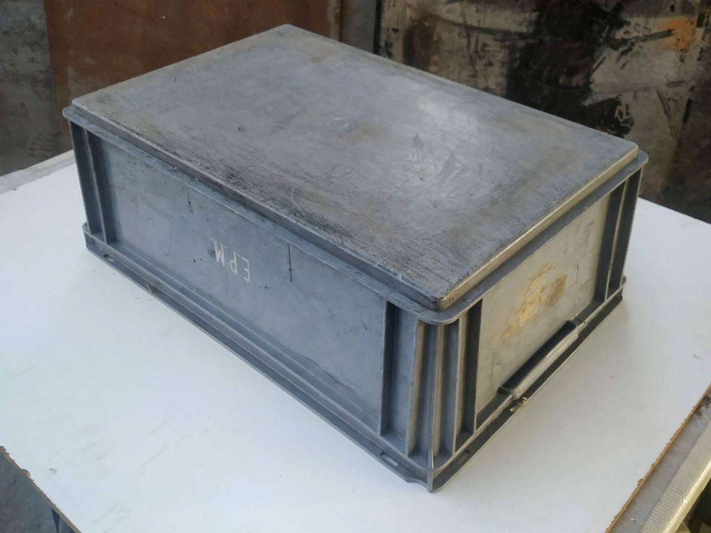 Cassette scatole contenitori impilabili in polietilene 60x40x22 L45 in vendita - foto 3