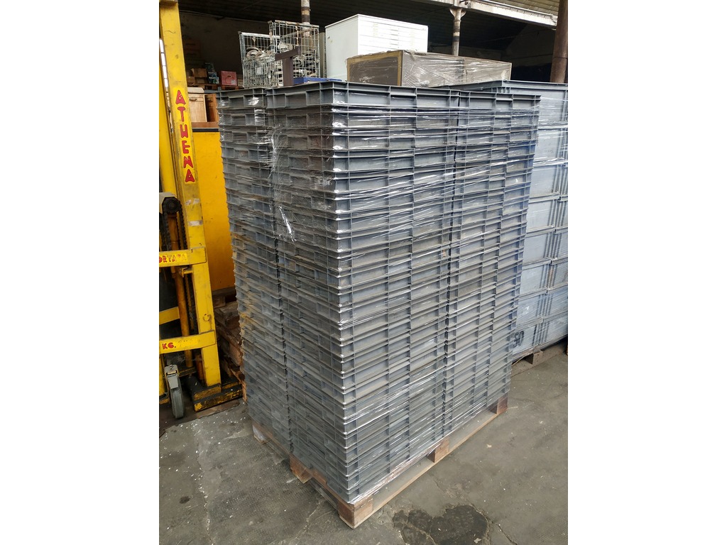 Cassette scatole contenitori impilabili Euro in polietilene 59.5x39.5x7.5 14L in vendita - foto 1