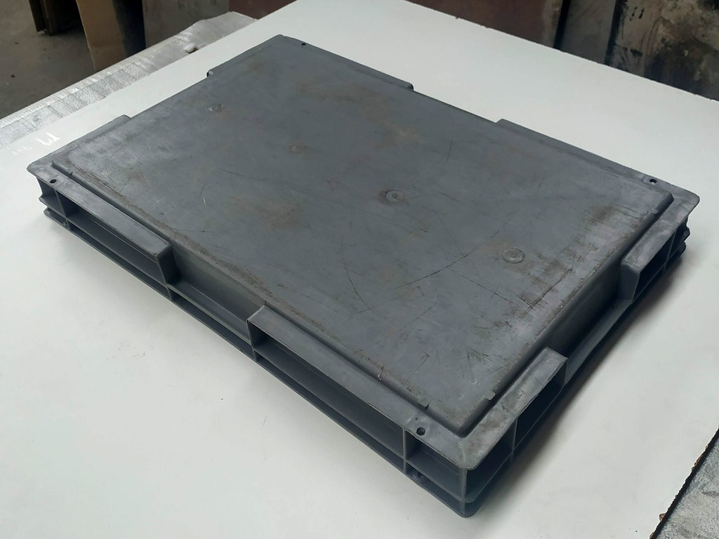 Cassette scatole contenitori impilabili Euro in polietilene 59.5x39.5x7.5 14L in vendita - foto 2