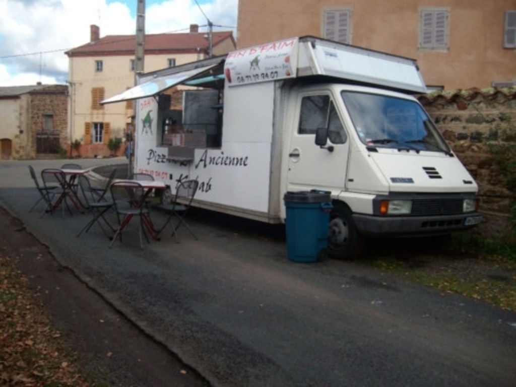 Camion di pizza Renault Master in vendita - foto 1