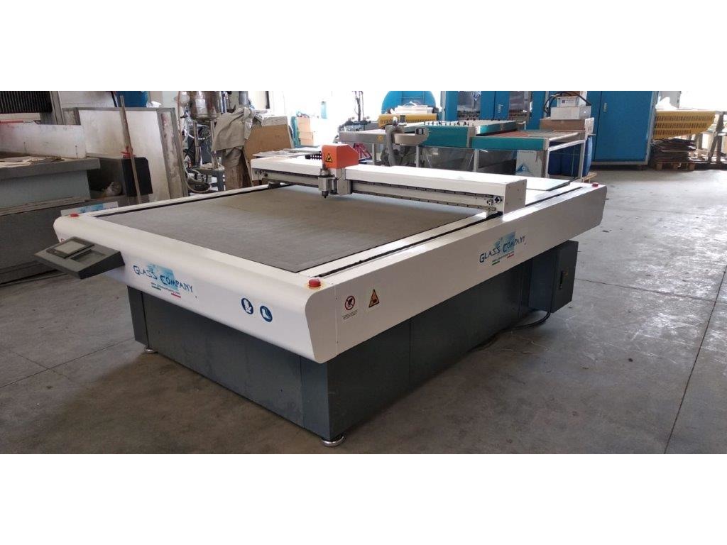 CNC MACCHINA DA TAGLIO A LAMA in vendita - foto 2